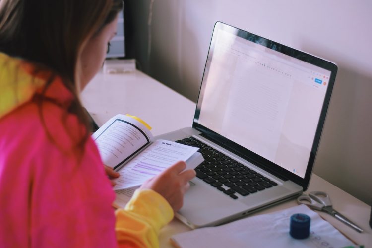 Studenții Universității Tehnice din Cluj-Napoca rămân în scenariul 3