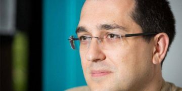 Vlad Voiculescu nu a avut niciun venit în 2020. Ce arată declarația sa de avere