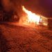 FOTO EXCLUSIV / INCENDIU VIOLENT: ARDE O ANEXĂ GOSPODĂREASCĂ LA VIŞEU DE JOS