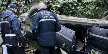 Românii alături de familia lui Octavian, mort într-un tragic accident