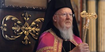 Patriarhul Ecumenic, după incendiul de la Matei Balș: „Suferim împreună cu întregul popor român”