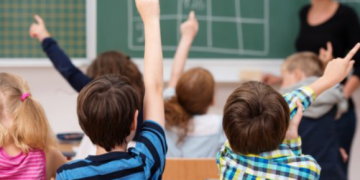 Elevii din Germania pot opta să repete anul şcolar afectat de pandemie