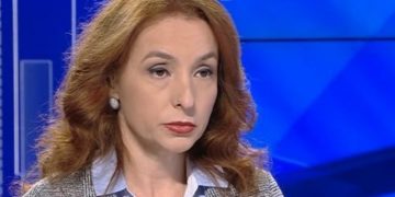 SURSE | Ingrid Mocanu: „Vlad Voiculescu nu are diplomă de licență, deși a petrecut 11 ani în Austria, tocmai pentru a o obține”