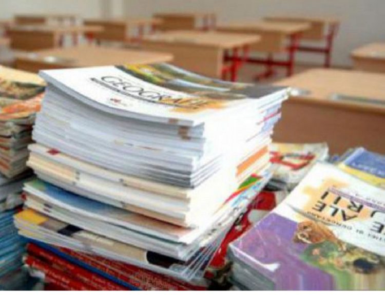 Structura anului școlar 2021-2022 s-a modificat. Primul semestru se încheie înainte de Crăciun