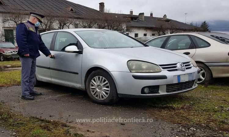 Autoturism semnalat furat din Italia, descoperit de polițiștii de frontieră în Sighetu Marmației