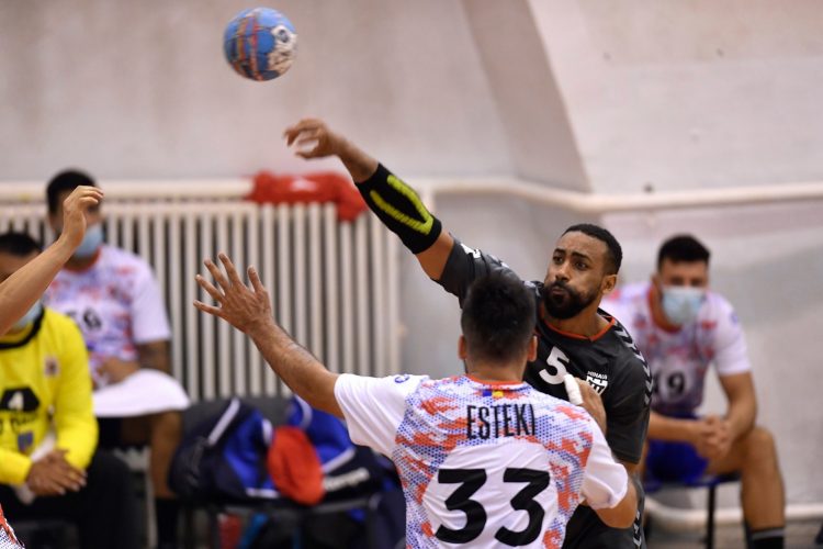 HANDBAL | De la cinci goluri avantaj în minutul 41, la o înfrângere la limită în final