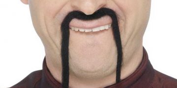 Fac ce vrea mustața mea! Comentezi?