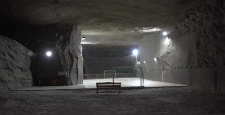 Călătorie în adâncul pământului. Salina Cacica, o ”minune” turistică din inima Bucovinei