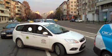 Taximetrist tăiat un cuțit, de către un client, în Cluj