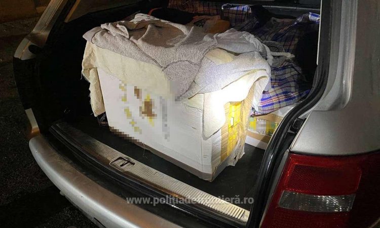 Prins în trafic cu maşina ticsită cu ţigări de contrabandă, dar… fără drept de a conduce