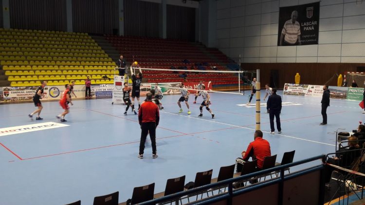 Volei. Divizia A1. Știința Explorări Baia Mare – Unirea Dej 1-3 (23, -20,-20, -22)