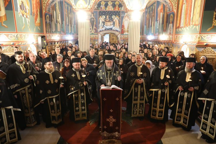 Programul liturgic al Mănăstirii „Sf. Ana” Rohia, din prima săptămână a Postului Sfintelor Paști