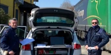 Șofer român de TIR amendat în Italia cu 7 000 de euro