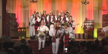 Ansamblul Folcloric Național Transilvania vă invita la un spectacol online de Lăsatul Secului