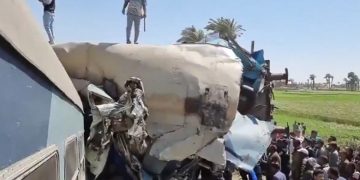 Accident feroviar groaznic în Egipt. Cel puțin 32 de morți după ce două trenuri s-au ciocnit