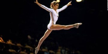 Nadia Comăneci, umilită, înfometată şi bătută de antrenori