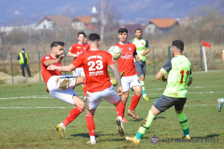 Fotbal. Liga a II-a. Antrenorul CSM Reșița, al doilea tehnician care anunță că-și dă demisia după înfrângerea suferită în faţa echipei lui Florin Fabian