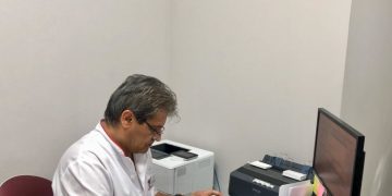 Un medic militar atrage atenţia: „Tulpina britanică e atipică. Deşi vin cu saturaţie bună, pacienţii au plămânii afectaţi”