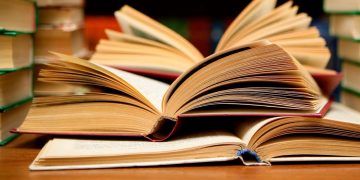 Deputatul PNL Sebastian Burduja a depus un proiect de lege pentru încurajarea lecturii