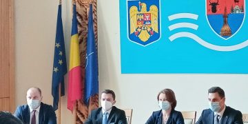 Prefectul și subprefectul județului Maramureș au fost învestiţi în funcţie – video