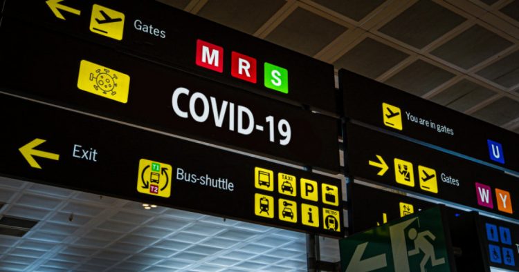 Lista țărilor de risc epidemiologic ridicat a fost ACTUALIZATĂ! Au fost stabilite și câteva măsuri pentru elevii din anii terminali, în privința participării fizice la cursuri