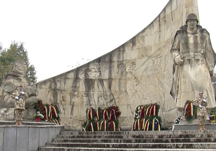 Revolta băimărenilor: Monumentul Ostașului Român, lăsat în paragină!