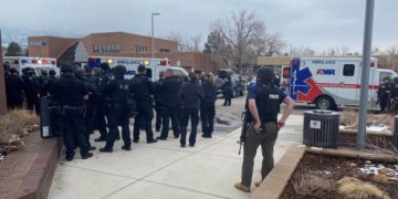 Măcel în Colorado! Un bărbat înarmat cu un pistol a intrat într-un supermarket și a ucis zece oameni