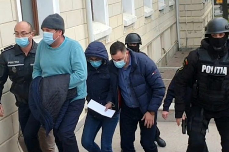 Cei patru polițiști de la Permise Suceava, cercetați de DNA pentru luare de mită, revin la muncă. Atenție, ca EXAMINATORI!