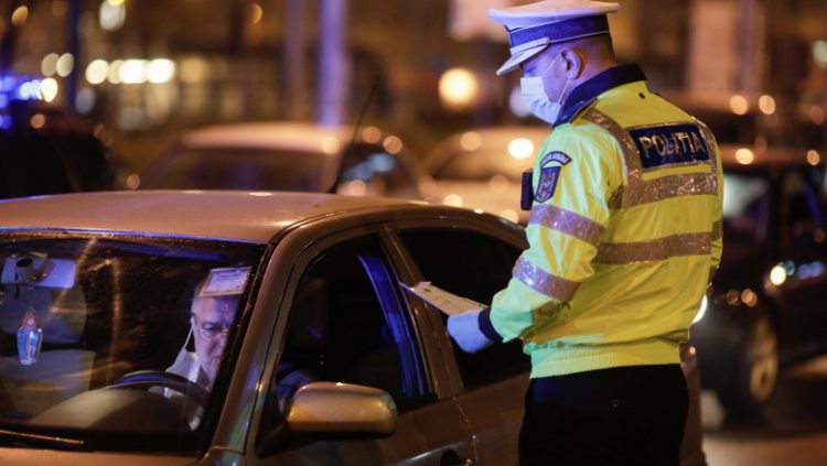 Un avocat a atacat în instanță restricția de circulație după ora 22: „Nu pot accepta ca drepturile și libertățile mele individuale să fie terfelite la un pas de tiranie”