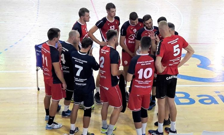 Volei masculin | Știința Explorări Baia Mare obține cea de-a cincea victorie de la începutul campionatului