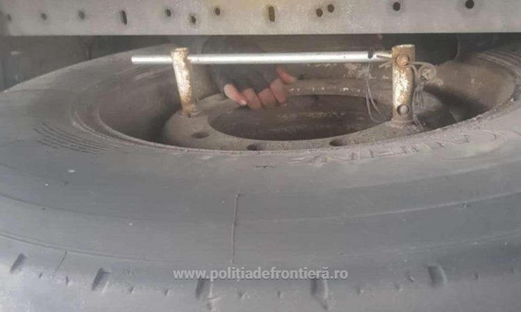 Cetățeni străini opriți din drumul ilegal către Europa de Vest