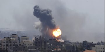 Armata israeliană a atacat obiective ale Hamas în Fâșia Gaza, în răspuns la rachete lansate asupra Israelului