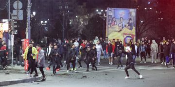 Arest preventiv pentru 14 din cele 22 de persoane audiate în cazul violenţelor de la protestul din București