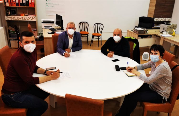 Echipa de coordonare a Comunității PLUS Baia Mare a fost stabilită prin vot democratic