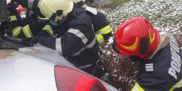 Imagini de la accidentul rutier de la Şurdeşti, soldat cu două victime