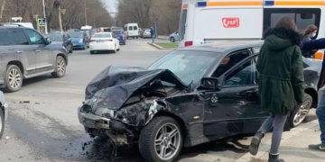 Din nou, un accident grav şi o maşină căreia nu i s-a declanşat nici un airbag