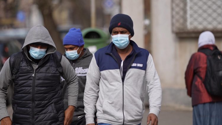 Povestea a 13 tineri din Sri Lanka pentru care România a devenit un coșmar. Au muncit 14 ore pe zi fără bani și au rămas și fără acte