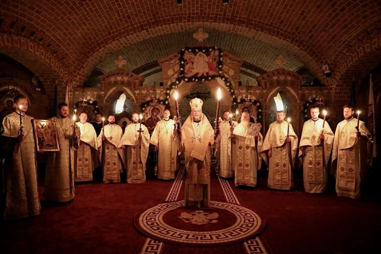 Îndrumări părinteşti privind pregătirea Sfintelor Paști și organizarea Sfintelor slujbe pascale, în cuprinsul Episcopiei Maramureșului și Sătmarului