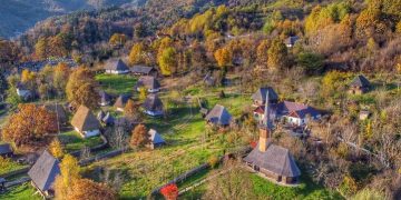 Adoptă o grădină în #satuldepedeal. Proiect de îngrijire și înfrumusețare a curților și grădinilor din Muzeul Satului din Baia Mare