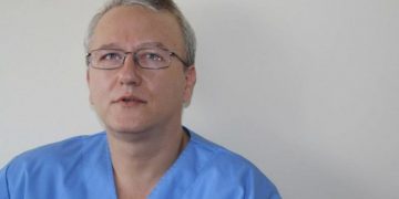 Mesajul unui medic pentru colegii lui: Știi că iei salariu absolut degeaba….