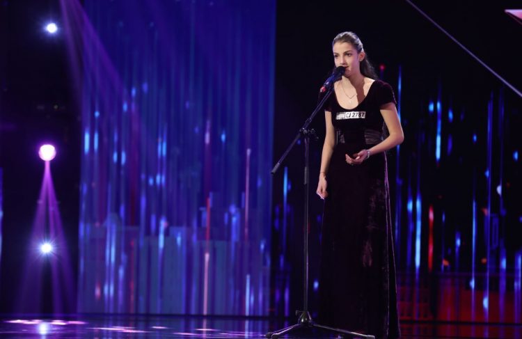 Emanuela Benciu, băimăreanca cu o voce de aur, a impresionat o țară întreagă