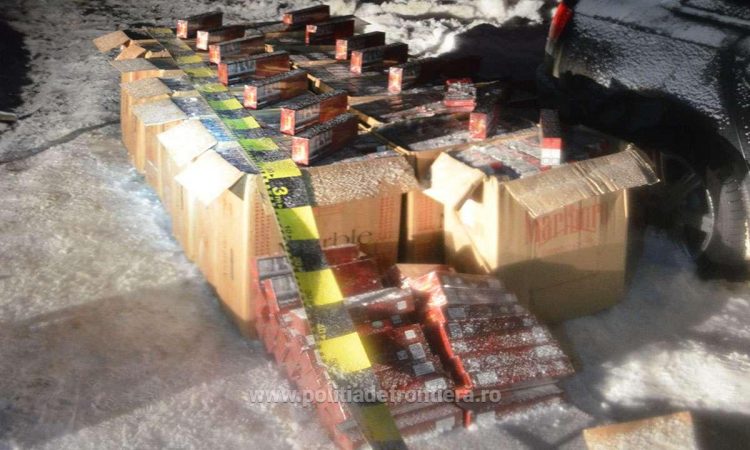 Focuri de armă, urmăriri în trafic şi aproximativ 8.000 de pachete cu țigări de contrabandă, depistate de poliţiştii de frontieră