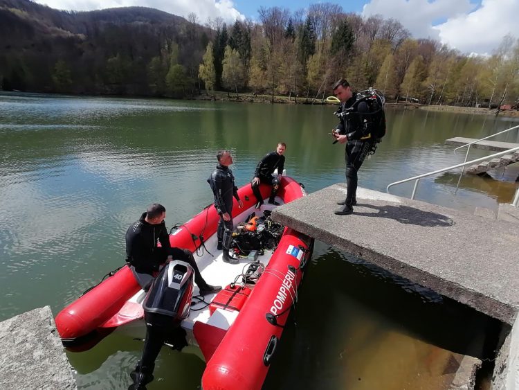 SCAFANDRII DIN CADRUL ISU MARAMUREŞ, ANTRENAMENT PE LACUL BODI- MOGOȘA