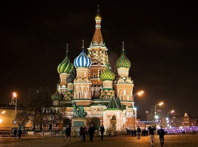 Biserica Ortodoxă Română confirmă că vrea ca toți creștinii să sărbătorească Paștele în aceeași zi. Biserica Ortodoxă Rusă se opune