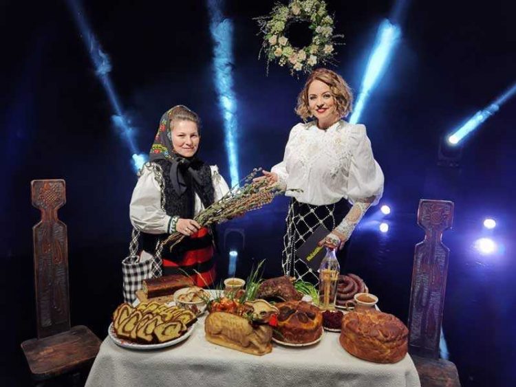 Maramureșul promovat de Andreea Marin