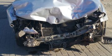 „Bizon” de Baia Mare. Nu a acordat prioritate pietonilor și și-a făcut mașina praf – FOTO