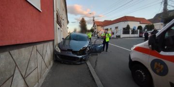 O șoferiță din Maramureș a produs un grav accident la Cluj. Tânăra este suspectată de consum de droguri la volan