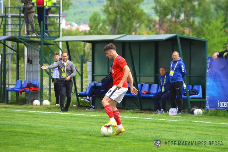 Fotbal. Florin Fabian, antrenorul echipei ACS Recea, în perspectiva returului cu Slobozia
