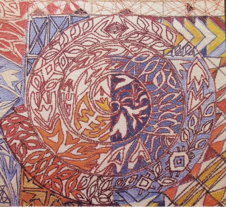 Vernisajul expoziției ”Broderie”, a artistei Zoe Vida Porumb, pe esplanada Muzeului Județean de Etnografie