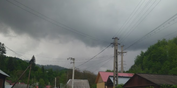 Avertizare meteo de vreme severă imediată! Furtuni, ploi torenţiale şi grindină în Maramureș